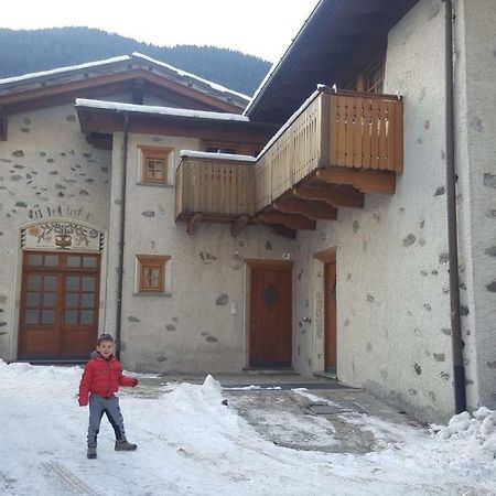Capole -Ghiri Apartment Isolaccia Exterior foto
